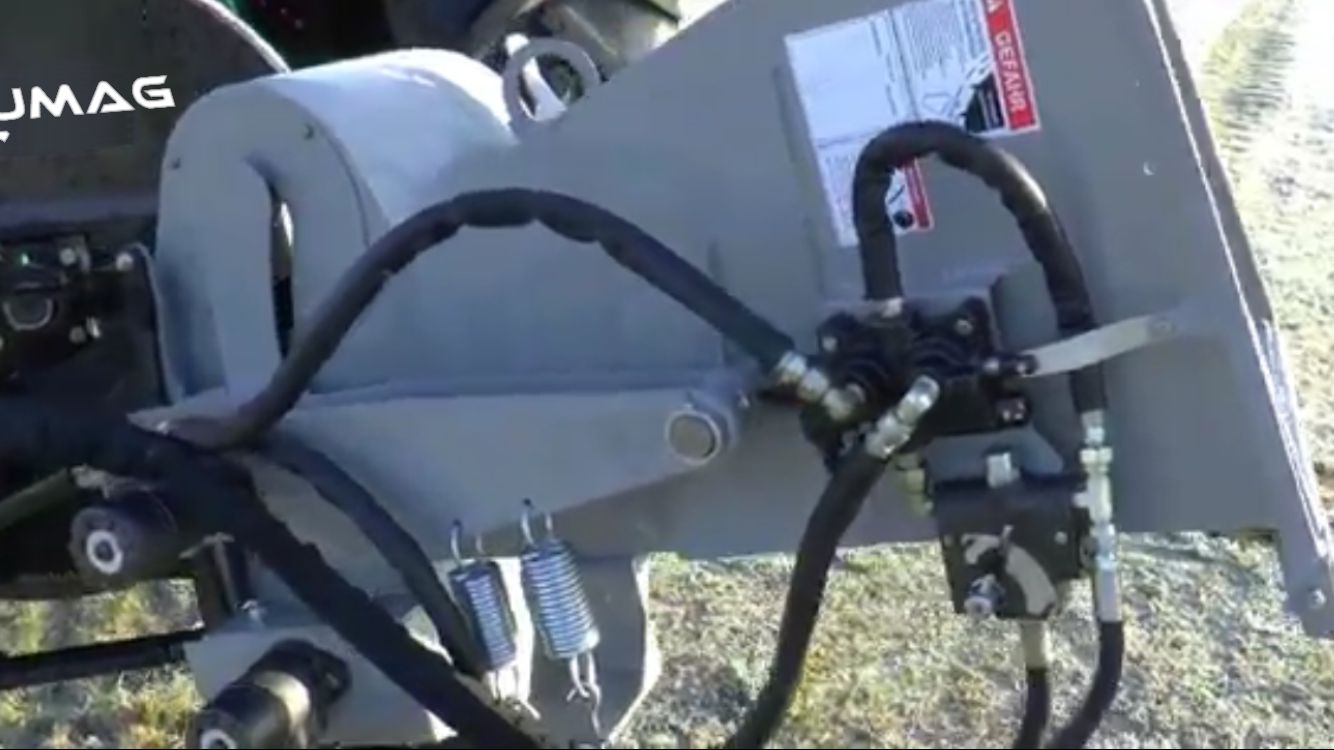 Profi štěpkovač za traktor HC 2550 PTO H Lumag
