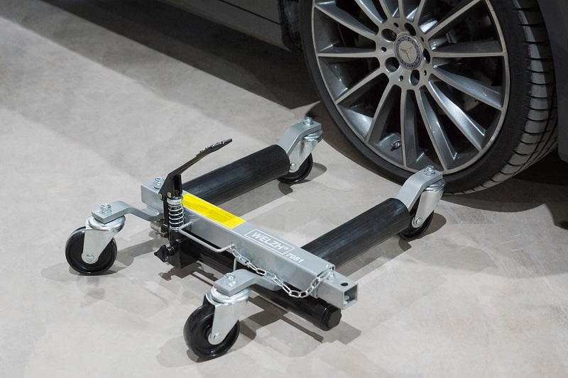 Hydraulický zvedák, hever pro zvednutí kola auta, nosnost až 680 kg, Welzh