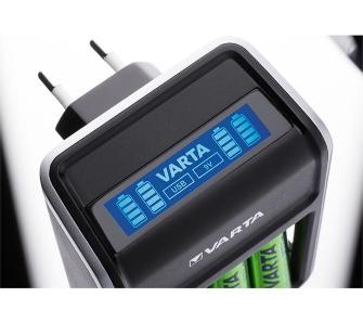 VARTA nabíječka LCD Plug Charger + 4x AA 2100 mAh, 57677