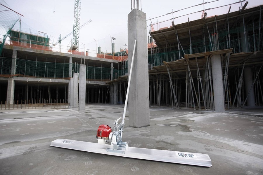 Hliníkový profil pro plovoucí vibrační lištu RVH 200, délka 5 m HERVISA PERLES