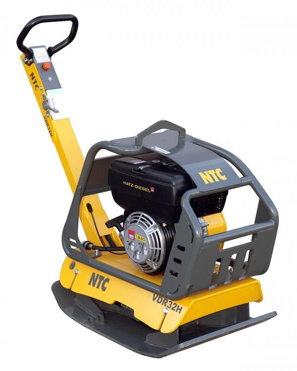 Reverzní - obousměrná vibrační deska, naftový motor HATZ, 32 kN, 215 kg VDR 32 H NTC