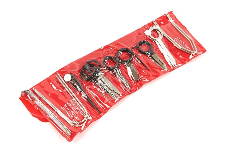 Sada přípravků na demontáž autorádií, 20 dílů