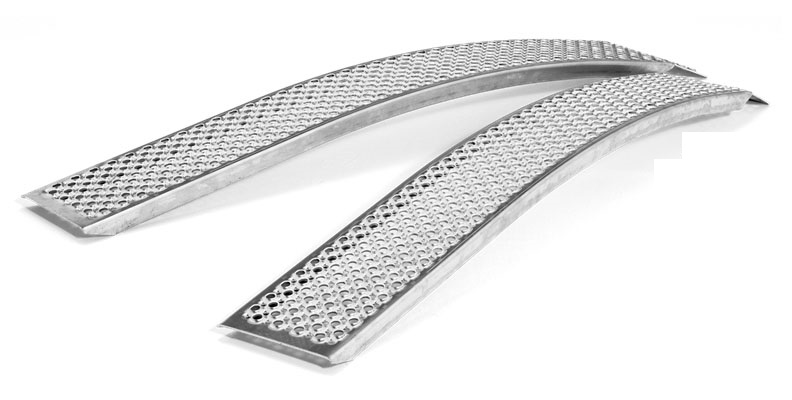 Hobby nájezdy obloukové pro zahradní traktůrky a sekačky, 1 pár, délka 1.492 mm, nosnost 600 kg