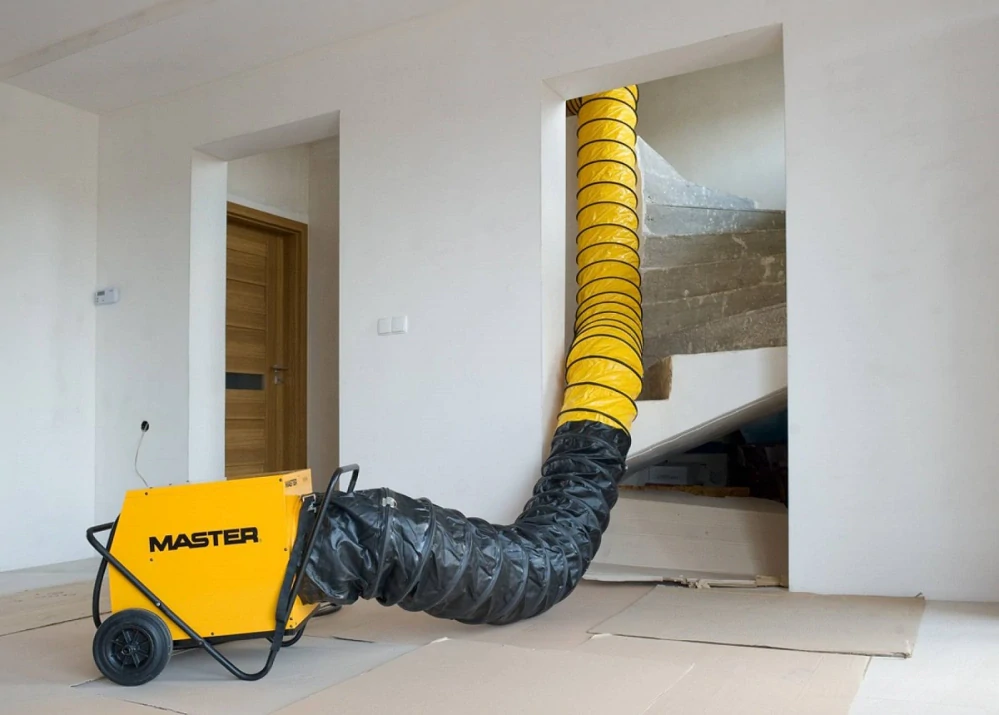 Elektrické topidlo s max. výkonem 30 kW, napětí 400V, s možností připojení flexibilní hadice B30EPR MASTER