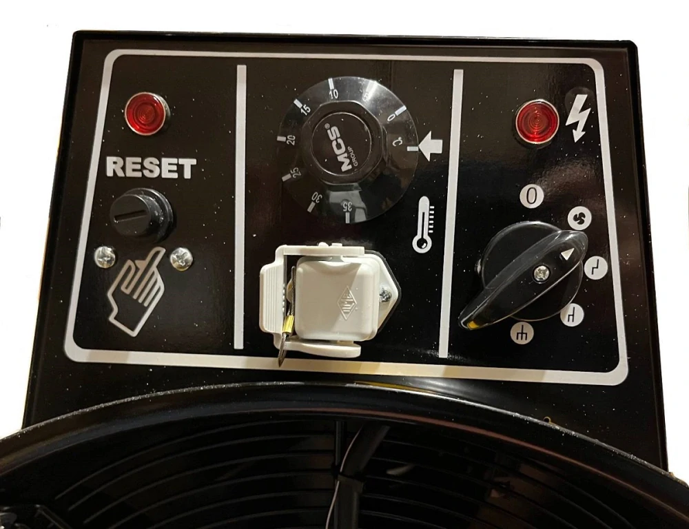 Elektrické topidlo s max. výkonem 40 kW, napětí 400V, s možností připojení flexibilní hadice RS40 MASTER