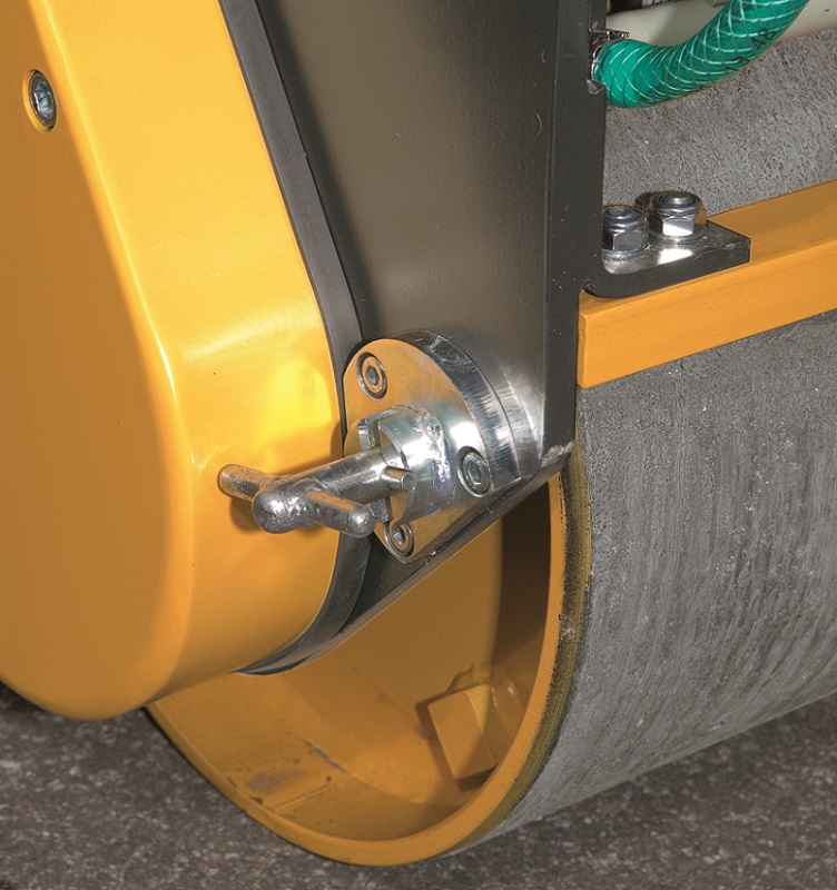 Vedený vibrační válec, benzínový motor HONDA, 22 kN, 875 kg VVV 700/22 NTC