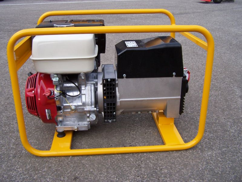 Třífázová benzínová elektrocentrála, generátor, motor HONDA, 4,0 kVA, TRT-10 NTC