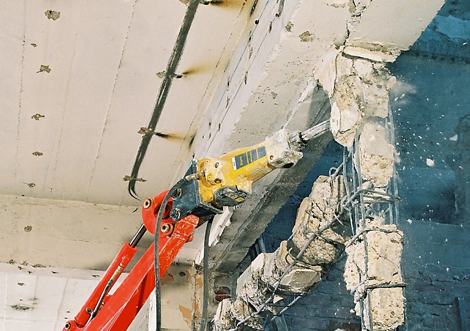 Hydraulické demoliční , bourací kladivo Epiroc / Atlas Copco SB 52