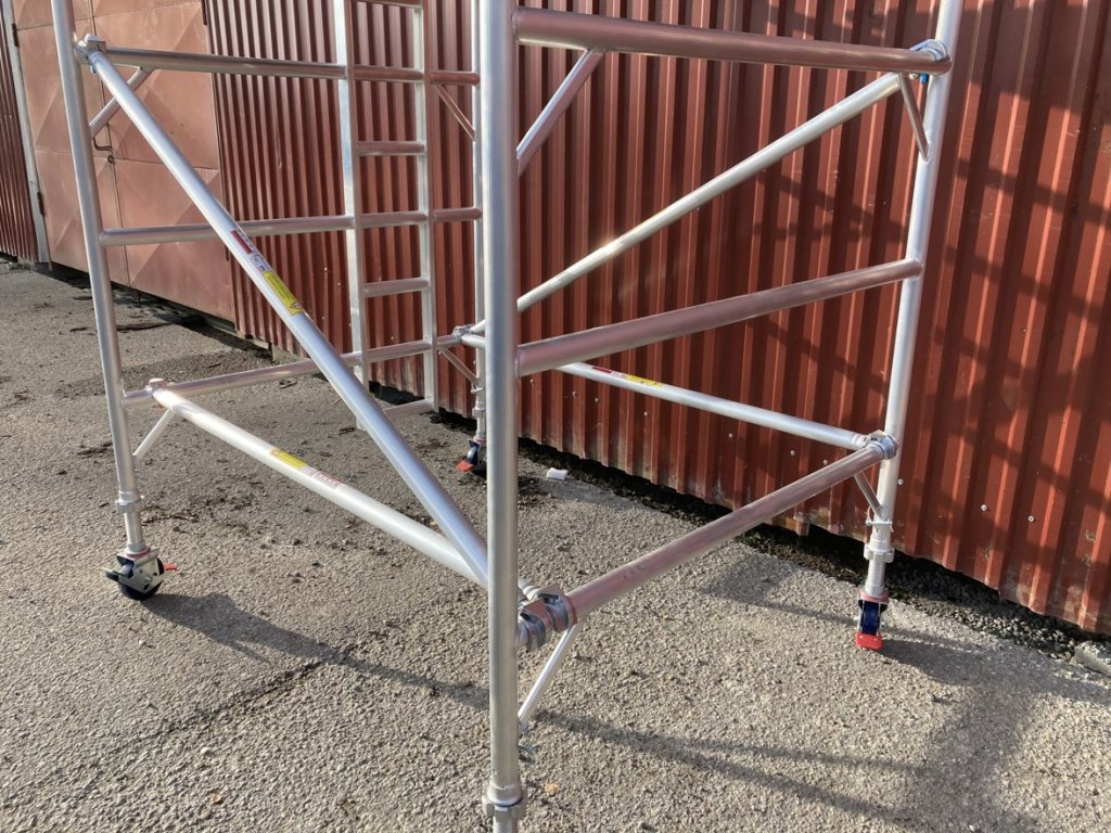 Vzpěra horizontální 2,5 m pro hliníkové lešení Transform Tower