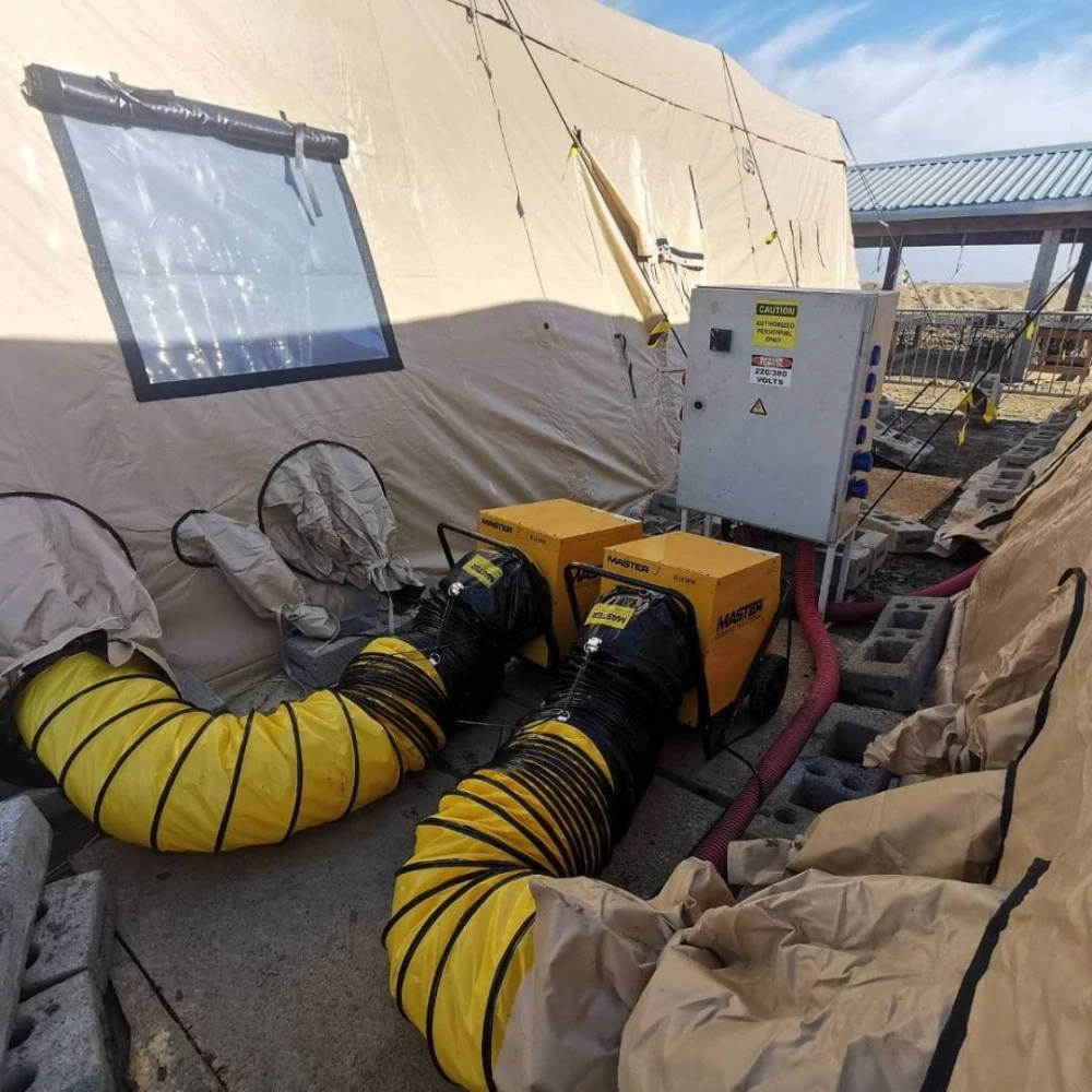 Elektrické topidlo s max. výkonem 30 kW, napětí 400V, s možností připojení flexibilní hadice B30EPR MASTER