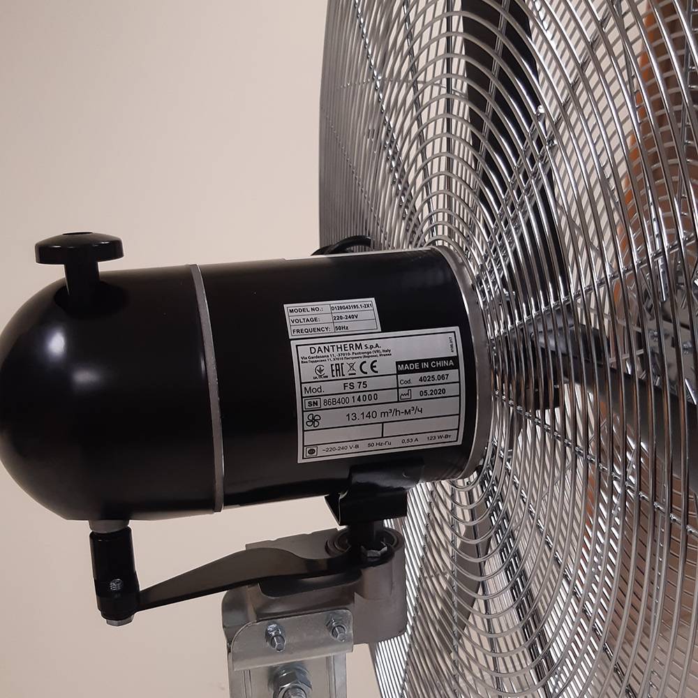 Profesionální stojanový ventilátor v kovovém provedení, 13.140 m3/h, průměr bubnu větráku 75 cm, 2 rychlosti, FS-75 MASTER