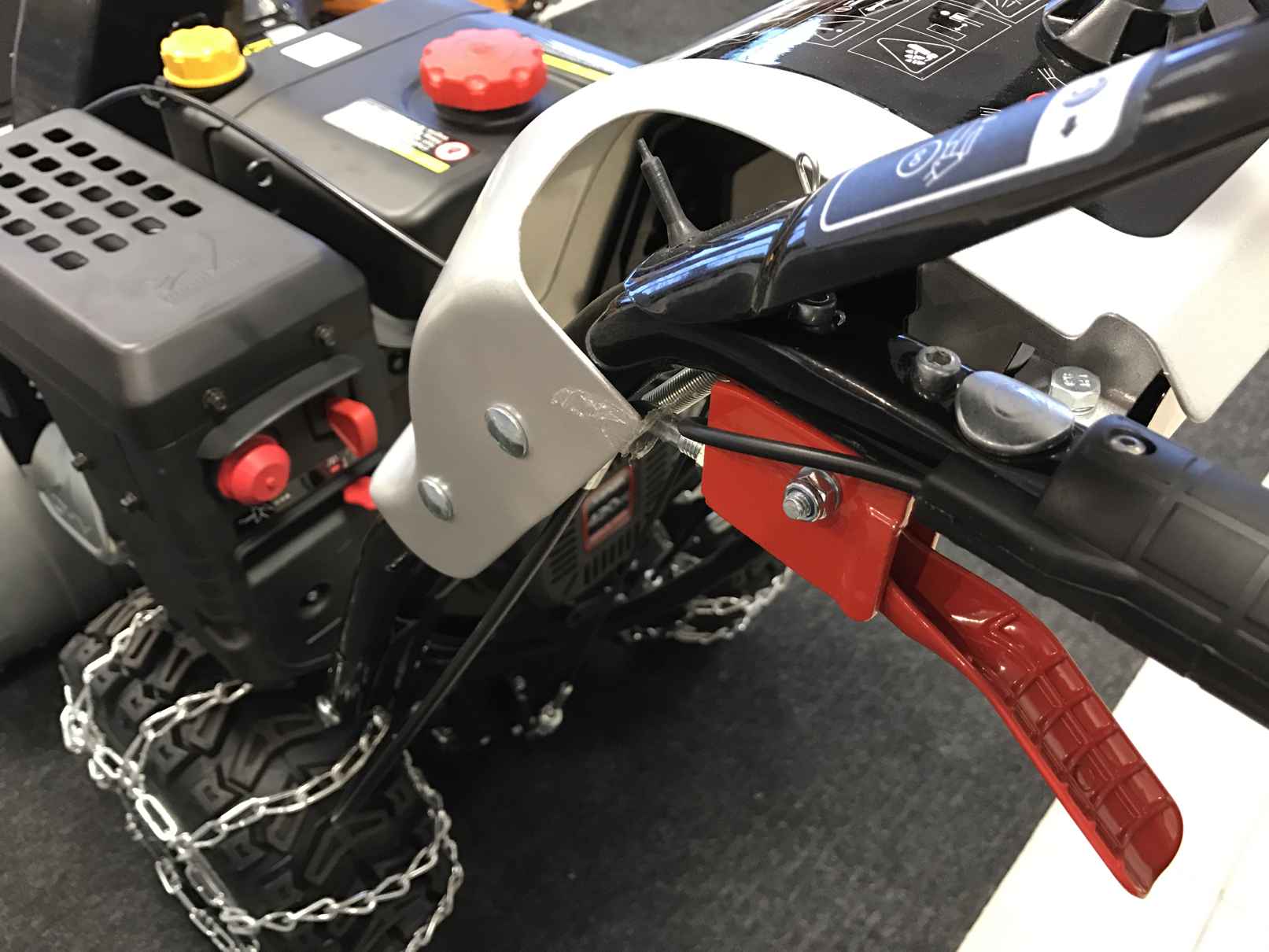 Sněhová fréza, elektrostart, vyhřívané rukojeti, SFR80 Lumag