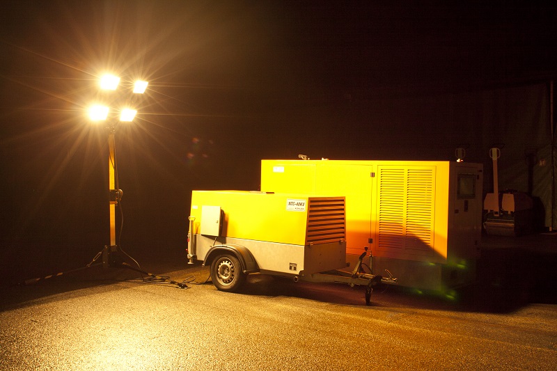 Světelná věž mobilní s elektrocentrálou 9 m
