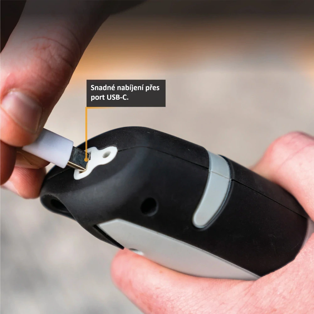 Aku elektrické univerzální nůžky, akumulátorový řezák na střihání látky, kůže, koberce, lina, kartonu a dalších materiálů, 3.6V Li-Ion 1.500 mAh, MAXXCUT BATAVIA
