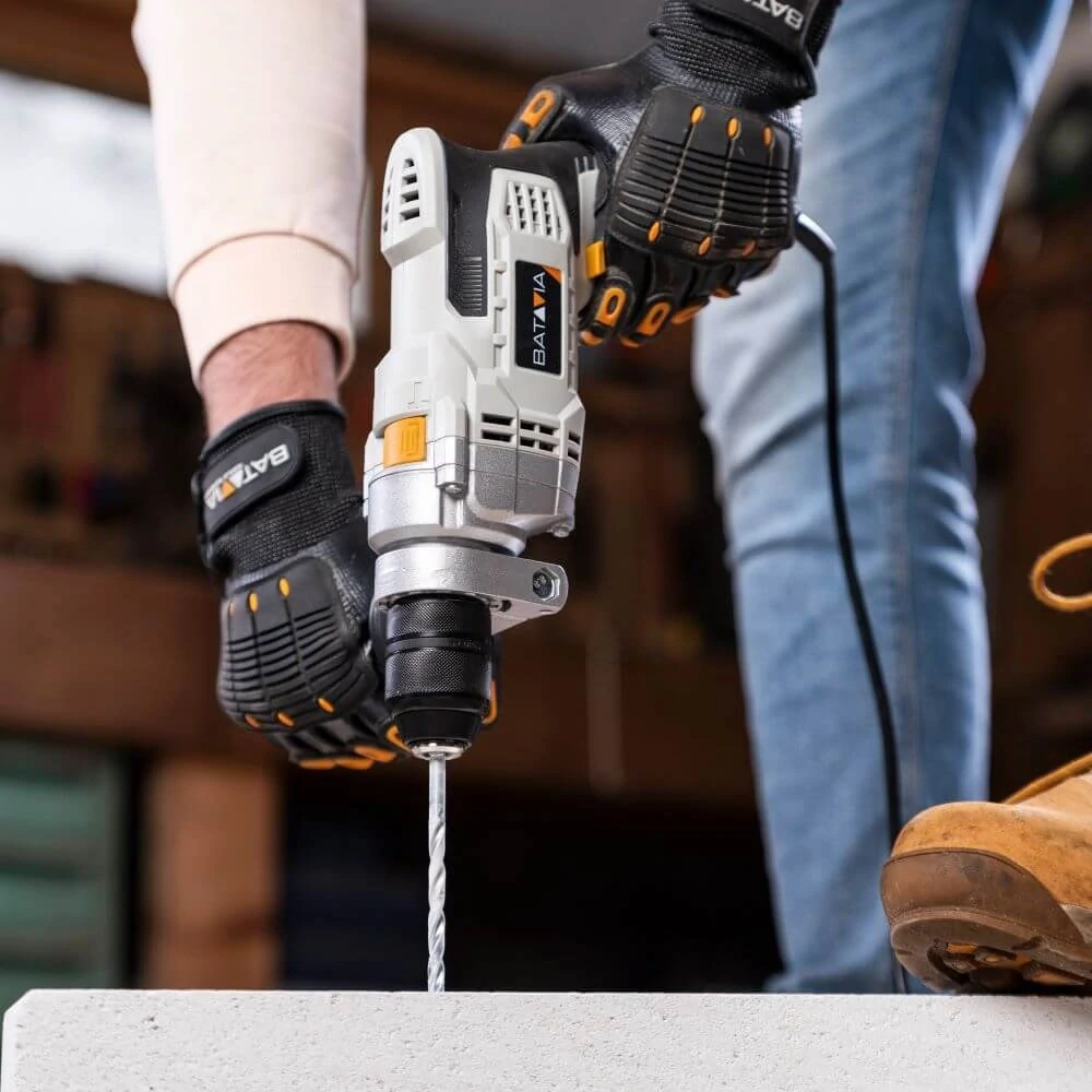 Vrtačka s příklepem 900 W, 230 V, vrtá zdivo, měkký beton, kov, dřevo a další, příklep 0 až 48.000 min-1, MAXXSERIES BATAVIA